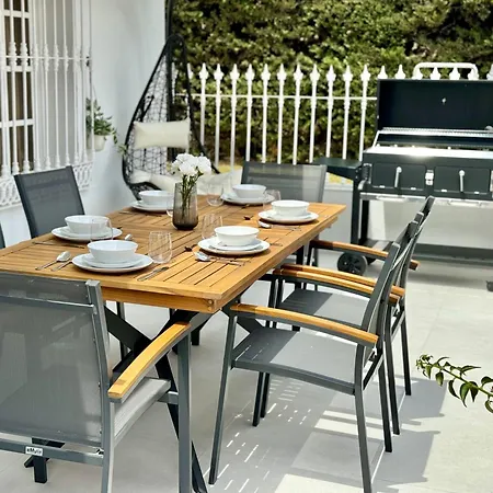 Holiday home Stunning 3bd, 2bh With Pool, Bbq Terrace