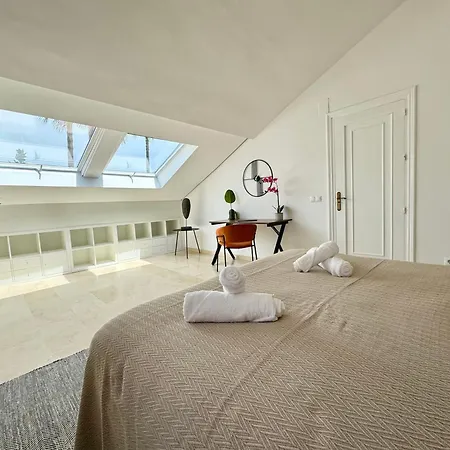 Stunning 3bd, 2bh With Pool, Bbq Terrace Holiday home *