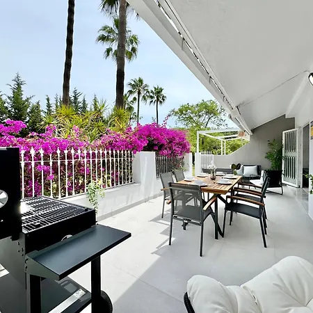 Stunning 3bd, 2bh With Pool, Bbq Terrace Holiday home