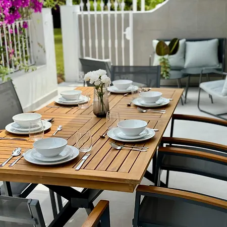 Holiday home Stunning 3bd, 2bh With Pool, Bbq Terrace